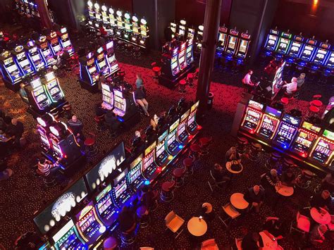 mcd casino|membre de comité de direction des jeux de casinos .